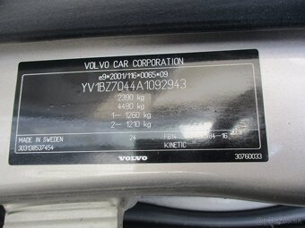VOLVO XC70 D5 151kw AWD Momentum Kinetic 07/2010 - 19