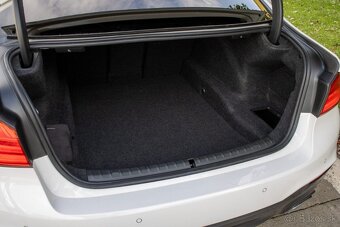 BMW Rad 5 520d xDrive M-packet /AJ NA SPLÁTKY- PROTIHODNOTA/ - 19