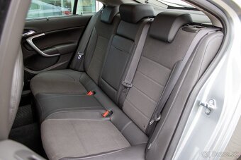 Opel Insignia 2.0 Turbo ECOTEC AWD Cosmo A/T, 162kW - 19