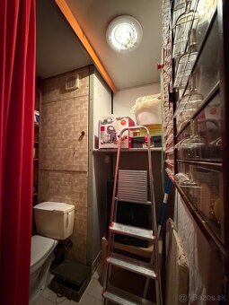 2xwc, 2x loggia, priestranný 4 izbový byt Ťahanovce - 19