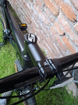 Predám Serious 29er/Mko-43 cm/3x8, odpruzena vidla - 19