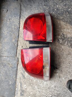NÁHRADNÉ DIELY VOLKSWAGEN TOUAREG 7L - 19