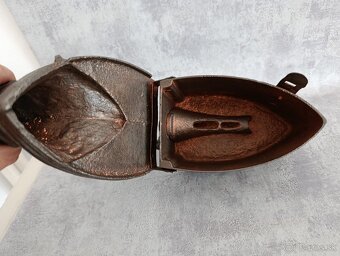 Atypická sběratelská žehlička DRAK do vaší sbírky, muzea - 19