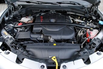 Alfa Romeo Stelvio 2.2 JTD 210k Veloce AWD⭐ A/T⭐ - 19