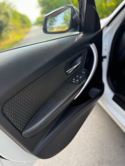 BMW F30 318d 2014 navi/siber super stav - 19