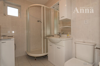 Veľký RD v peknej lokalite - Limbach - 19