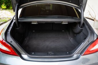 Mercedes-Benz CLS 350d AMG Line / Multibeam / Airmatic - 19