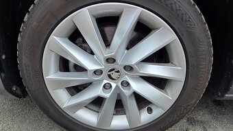 Škoda Superb Combi DSG 2,0 TDI 110kW 2023 - 19