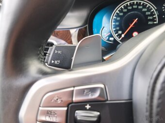 BMW Rad 7 730d xDrive A/T - 19