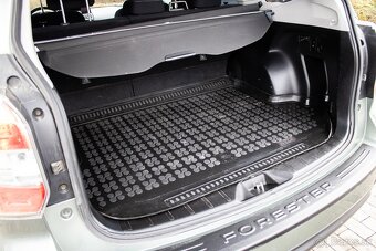 Subaru Forester 2.0D, 108kW (2015) - 19