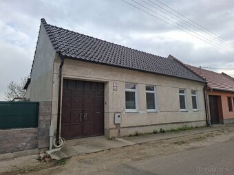Trojizbový dom s veľkým pozemkom Leopoldov - 19