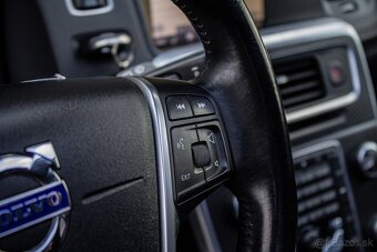 Volvo V60 D4 , 120kW / AJ NA SPLÁTKY / PROTIÚČET / - 19