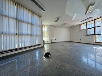 Podnikateľský objekt na predaj v centre mesta Ružomberok - 19