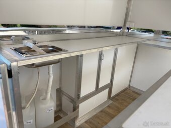 Aixam Food Truck - 19