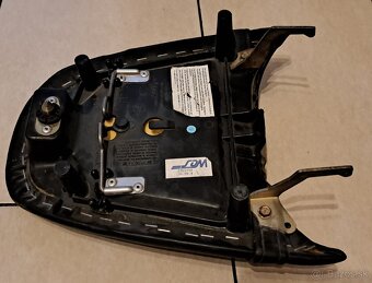 Triumph Daytona T595 - 19