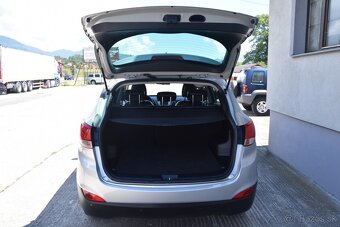Hyundai ix35 2.0 CRDi VGT Style 4x4 A/T - 19