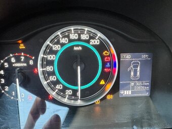 Suzuki Ignis 1.2 - 19