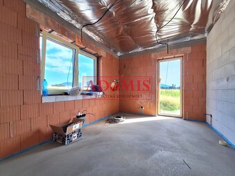 ADOMIS - Predáme 4izbový tehlový bungalov RUSKOV, všetky IS, - 19