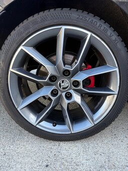 Škoda Octavia 3 RS facelift 2.0 TDI DSG - 19