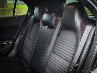 Mercedes-Benz GLA 200d A/T 4MATIC - 19