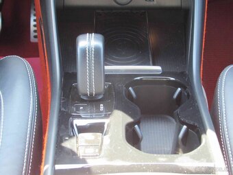 Volvo XC40 D4 R-Design- AUTOMAT - DPH - splátkou od 410,-€ - 19