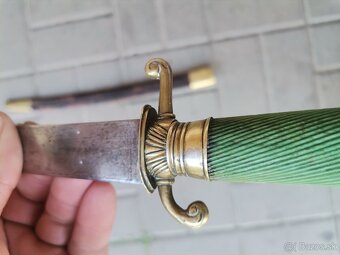 Tesak - 19