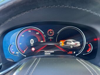 BMW Rad 7 730d xDrive A/T - 19