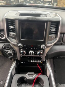 Dodge Ram 1500 5.7 Hemi - 19