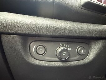 Opel Insignia 2.0 CDTI S&S Dynamic AT8 - 19