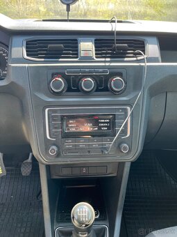 VW Caddy Long Maxi úžitkové N1 - 19