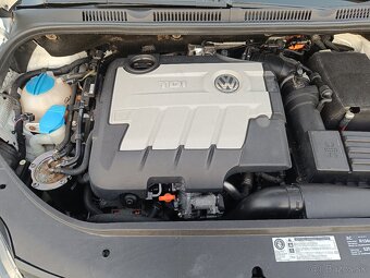 Golf Plus 2,0Tdi - 19
