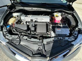 Toyota Auris 1.8 I VVT-i Hybrid AT - 19