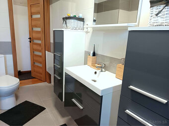 Predaj 2 izbového zrekonštruovaného zariadeného tehlového by - 19