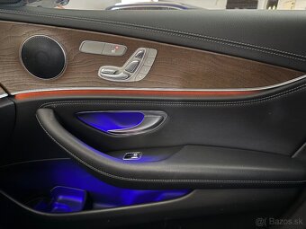 E220 All-Terrain 4Matic Magbetic Mat Grey Mat ODPOČET DPH - 19