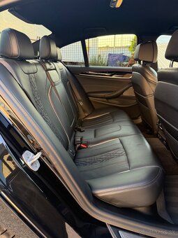 BMW M550i Xdrive 4.4 V8 Twin-turbo 390kw FL v ZÁRUKE - 19