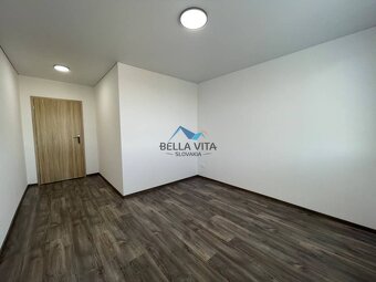 Moderný 4-izbový byt s krásnym výhľadom v Galante na predaj - 19