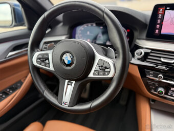 BMW 530d xDrive Touring M-Sport 2022, 35 102km, ZÁRUKA - 19