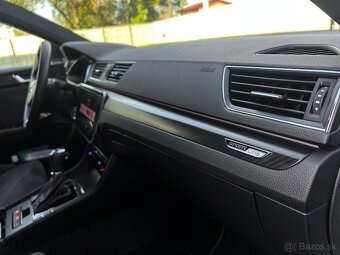 Škoda Superb Combi 2.0 TDI Sportline 4x4 DSG,TOP STAV - 19