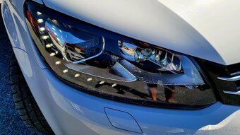 Volkswagen Touran 2.0 TDI Premium Comfortline DSG - 19