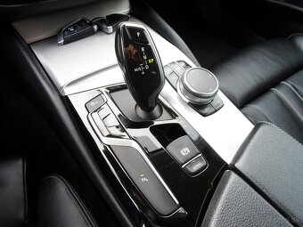BMW Rad 5 Touring 520d xDrive 140kW 8st.automat,F1,koža,navi - 19