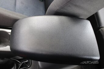 Ford Focus Combi 1,6 TDCi 66 kW - 19