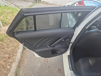 Predám  Toyota Avensis Combi 2.0 Valvematic Executive MDS - 19