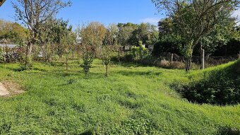 Predaj dom 100 m2 na pozemku 761 m2 v obci Ivanka pri Nitre - 19