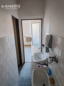 Komerčný objekt na prenájom v obci Šrobárová - 19