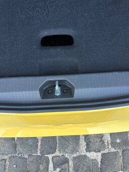 Opel Corsa E drive 1.4 66kw - 19