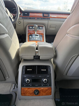 Audi A8 L 4.2 MPI V8 Quattro Tiptronic - 19