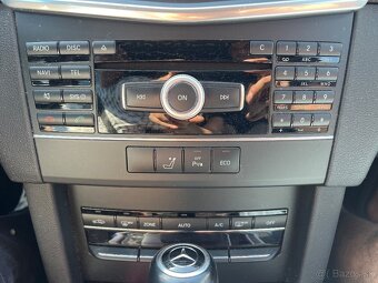 Mercedes-Benz E 200 CGI BlueEfficiency - 19