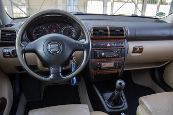 Seat Toledo 2.3 V5 Signo - 19