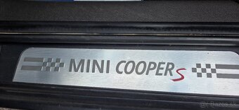 Mini Countryman Cooper S ALL4 4X4 1.6/135kW BENZÍN - 19