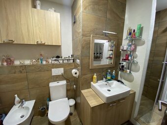 RK EXPRES- na predaj 3 izbový byt v Handlovej. - 19